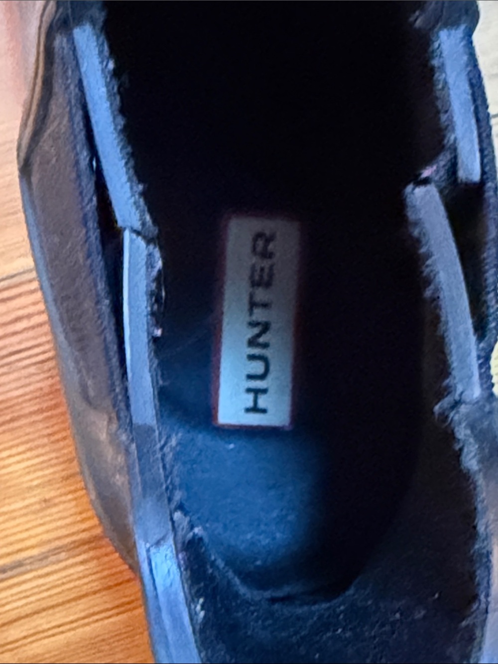 Hunter Black Short Chelsea Rain Boots with Red Logo - Picture 6 of 6